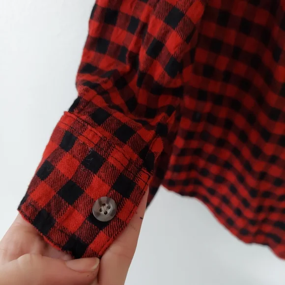 Black and Red dressy Flannel - Picture 3 of 5